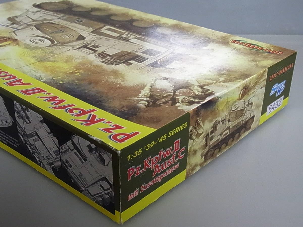 Amazon.co.jp: 226 ドラゴン 1/35 プラモデル WW.Ⅱ ドイツ軍 Ⅱ号戦車